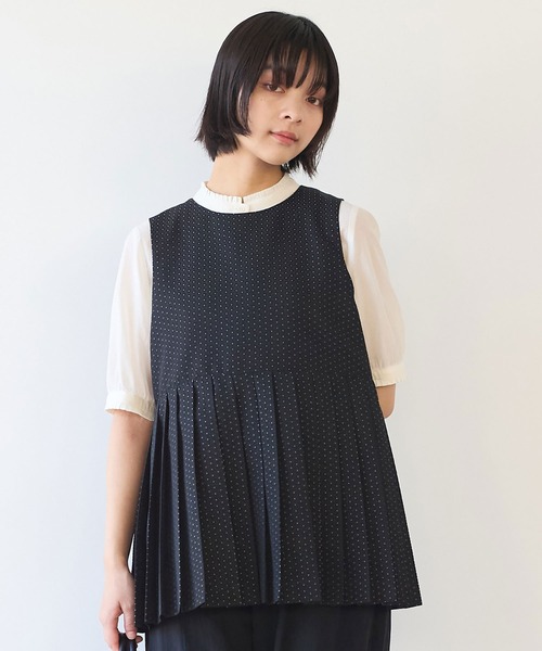 bulle de savon（ビュルデサボン）の「つぶつぶジャカード プリーツベスト（ベスト・レディース・ブラック・FREE）」の6枚目の写真