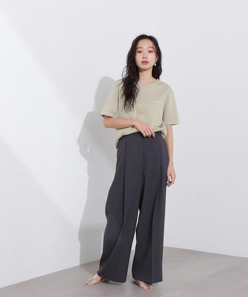 N.（N. Natural Beauty Basic）（エヌエヌナチュラルビューティーベーシック）の「ライトタックワイドパンツ（その他パンツ・レディース・チャコールグレー/オフホワイト/ブラウン・MEDIUM/SMALL）」の8枚目の写真