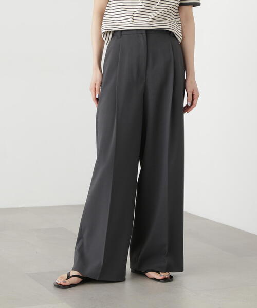 N.（N. Natural Beauty Basic）（エヌエヌナチュラルビューティーベーシック）の「ライトタックワイドパンツ（その他パンツ・レディース・チャコールグレー/オフホワイト/ブラウン・MEDIUM/SMALL）」の12枚目の写真