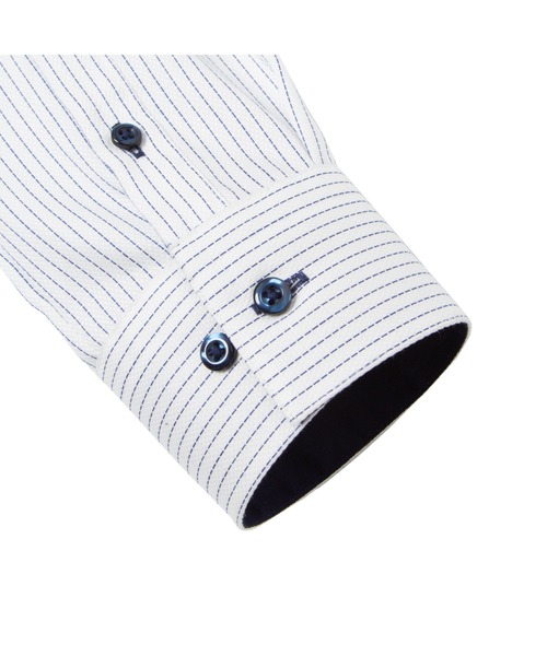 TOKYO SHIRTS（トウキョウシャツ）の「超形態安定ノーアイロン スキッパー 長袖ビジネスワイシャツ（ビジネスシャツ・レディース・ブルー・S/M/L/LL/XL）」の4枚目の写真