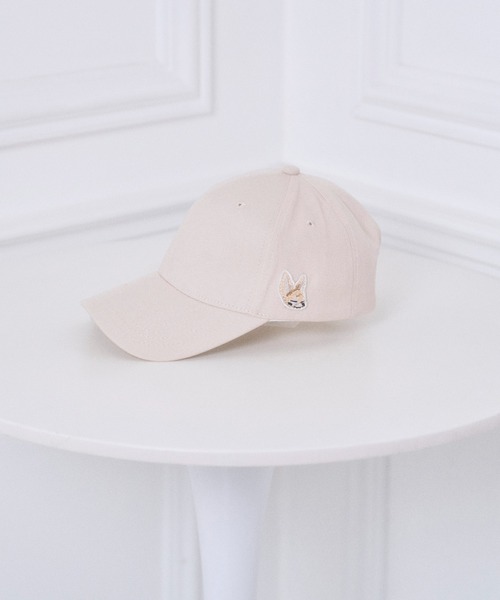 ANDGEEBEE（アンジービー）の「UNISEX フェネックワッペンピアスキャップ（キャップ・レディース・ベージュ/ブラック・FREE）」の2枚目の写真