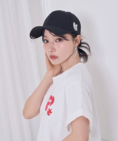 ANDGEEBEE（アンジービー）の「UNISEX フェネックワッペンピアスキャップ（キャップ・レディース・ベージュ/ブラック・FREE）」の6枚目の写真