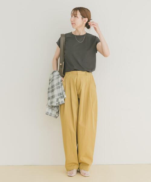 ITEMS URBANRESEARCH(アイテムズ アーバンリサーチ)の「ナイロンコクーンパンツ(その他パンツ・レディース・カーキ/ネイビー/ベージュ・FREE)」の5枚目の写真