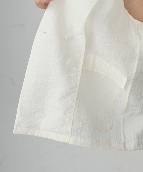 COMME CA ISM(コムサイズム)の「シア―ジャケット(テーラードジャケット・レディース・ホワイト/ダークブラウン/ブラック・MEDIUM/LARGE)」の19枚目の写真