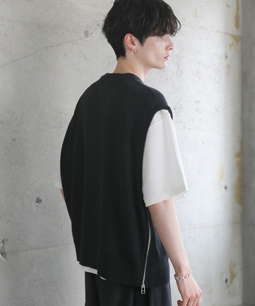 ETELIO（エテリオ）の「サイドデザインハイゲージニットベスト（ベスト・メンズ・ブラック/ワイン/ブルー/ライトグレー・S/M/L/XL）」の7枚目の写真