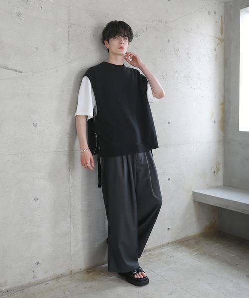 ETELIO（エテリオ）の「サイドデザインハイゲージニットベスト（ベスト・メンズ・ブラック/ワイン/ブルー/ライトグレー・S/M/L/XL）」の17枚目の写真