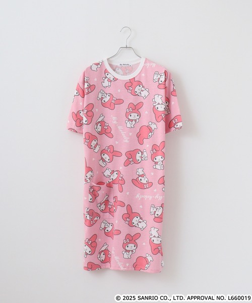 sanrio(サンリオ)の「サンリオキャラクターズ プリント天竺総柄スーパーBIG Tシャツ(Tシャツ/カットソー・メンズ・オフホワイト/ローズ/ライトカーキ/サックスブルー/ブルーグレー/ネイビー/チャコール・M/LL/L)」の11枚目の写真