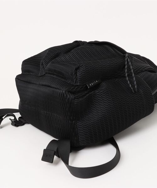 EDITA.(エディータ)の「洗濯機で洗える Washable standard pockets backpack 大容量 / 通学 / A4収納(バックパック/リュック・レディース・ブラック×グレー/ブラック・FREE)」の13枚目の写真