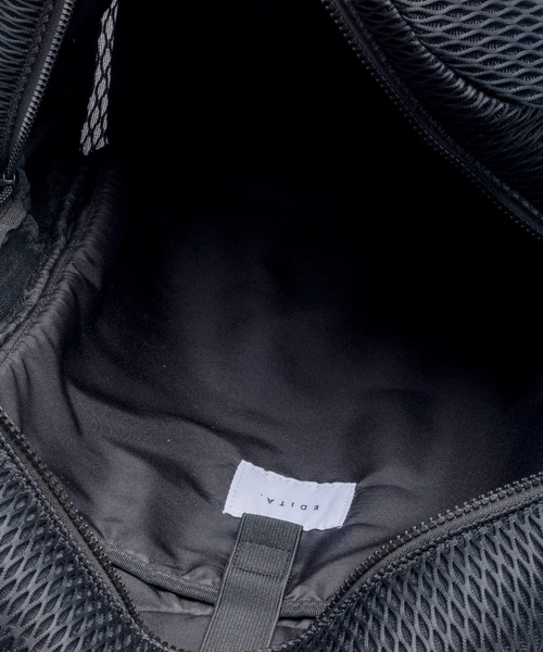 EDITA.(エディータ)の「洗濯機で洗える Washable standard pockets backpack 大容量 / 通学 / A4収納(バックパック/リュック・レディース・ブラック×グレー/ブラック・FREE)」の7枚目の写真