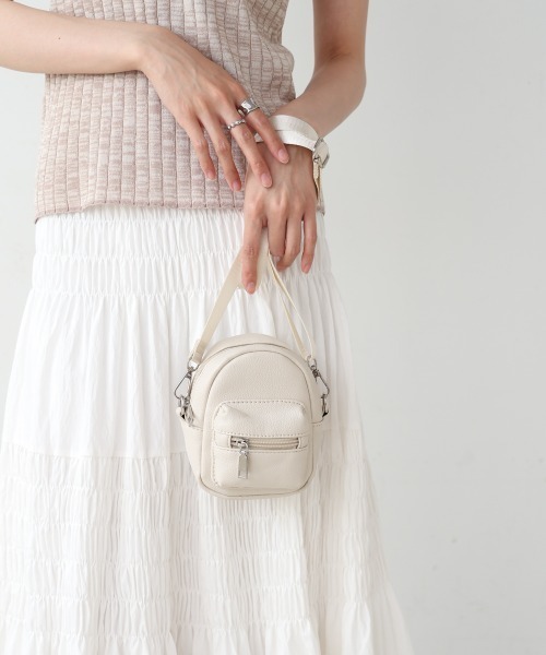 Bab（バブ）の「軽量ミニショルダーバッグ（ショルダーバッグ・レディース・ブラック/ピンク/オフホワイト/イエロー/シルバー・ONESIZE）」の19枚目の写真