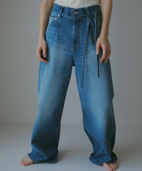 CASA FLINE(カーサフライン)の「【SURT×CASA FLINE】デニムワイドパンツ(デニムパンツ・レディース・ブルー/ホワイト・0/1/2)」の3枚目の写真