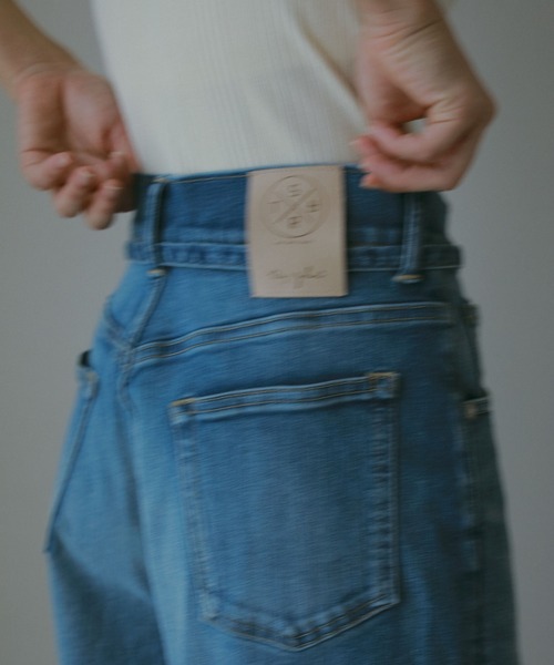 CASA FLINE(カーサフライン)の「【SURT×CASA FLINE】デニムワイドパンツ(デニムパンツ・レディース・ブルー/ホワイト・0/1/2)」の6枚目の写真
