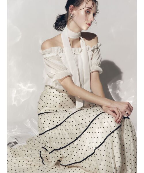 RESEXXY(リゼクシー)の「フラワーパールピアス(ピアス(両耳用)・レディース・ゴールド/シルバー・FREE)」の6枚目の写真