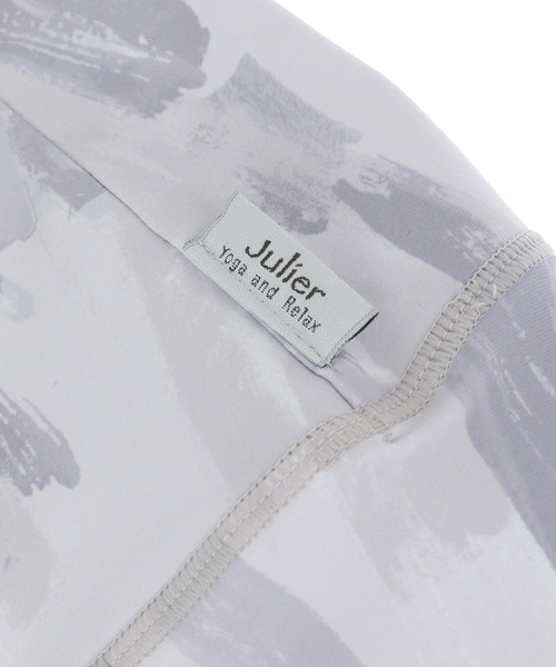 Julier Yoga and Relax（ジュリエヨガアンドリラックス）の「Julier Vertical brushプリントレギンス（レギンス/スパッツ・レディース・グレー×ホワイト/ブルー系その他/ホワイト×グレー・1/2/0）」の7枚目の写真