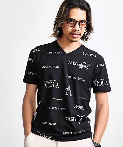 VIOLA(ヴィオラ)の「『VIOLA rumore/ヴィオラ ルモーレ』総柄V/N半袖Tシャツ(Tシャツ/カットソー・メンズ・ブラック/ブラック×ゴールド/ホワイト・XL/L/M)」の9枚目の写真