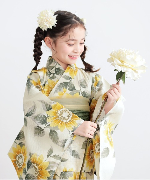 kimonomachi(キモノマチ)の「【簡単着付け】ガールズ 浴衣 セパレート ワンピース 子供浴衣セット(サンドレス+上着+帯)110cm/120cm/130cm/140cm/150cm 女の子浴衣 糸菊 秋草 雪輪 ひまわり(浴衣・キッズ・ブルーグレー/グレイッシュブルー/ブルーパープル/コーラルピンク/ブラック/ライトグレー/ネイビー/イエロー・110cm/120cm/130cm/140cm/150cm)」の7枚目の写真