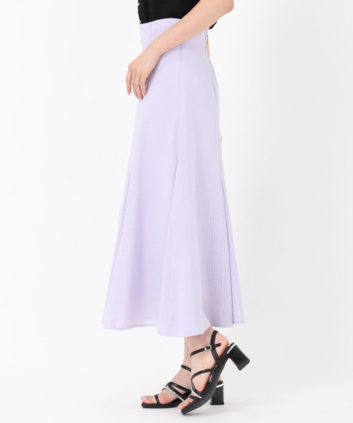 MISCH MASCH(ミッシュマッシュ)の「2025春夏新作 シアーギンガムチェックスカート(スカート・レディース・ネイビー/ラベンダー/レッド/ホワイト・S/M)」の22枚目の写真