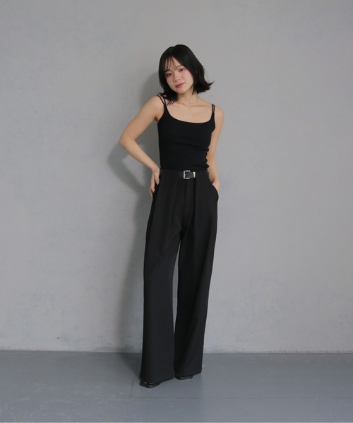 cheriella(シェリエラ)の「【cheriella】カップ付きバックストラップデザインキャミソール CUP-IN BACK STRAP DESIGN CAMISOLE(キャミソール・レディース・オフホワイト/ブラック・M)」の21枚目の写真