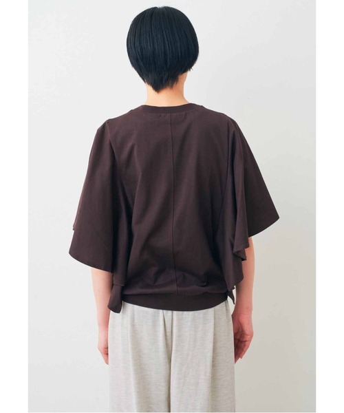 IEDIT(イディット)の「IEDIT 接触冷感・吸汗速乾・抗菌防臭!Ohcool(R)Ⅱplus素材のフリルトップス(Tシャツ/カットソー・レディース・アイボリー/スミクロ/ブラウン・M/L/LL/3L/4L/S)」の11枚目の写真