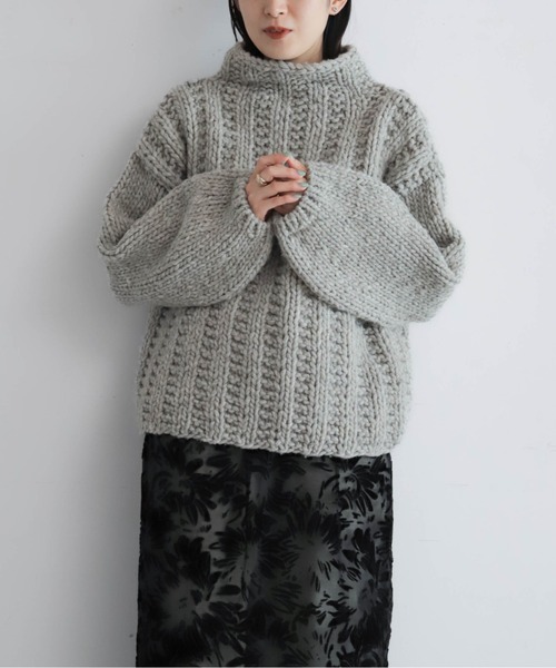 ノンブルアンペール NOMBRE IMPAIR ウール100%ヘアリーニット NOMBRE IMPAIR（ノンブルアンペール）の「ロービングヤーン ハイネック