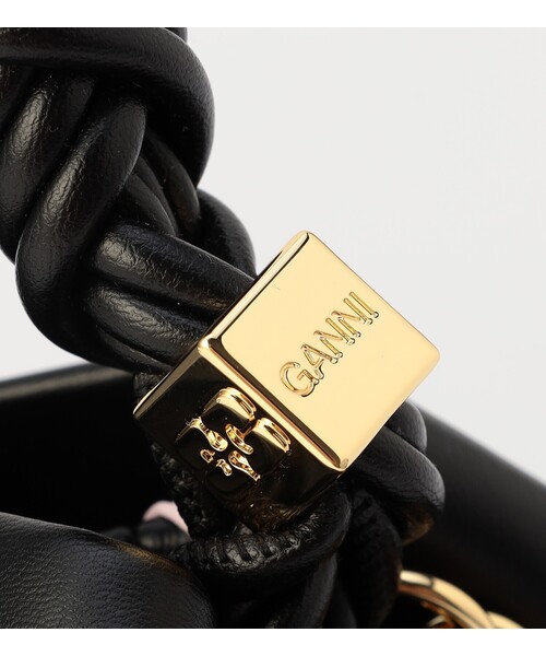GANNI(ガニー)の「GANNI/ガニー Ganni Bou Bag Small / A5241 / リサイクルレザー 2way ショルダーバッグ / ハンドバッグ(ショルダーバッグ・レディース・ブラック・ONE SIZE)」の11枚目の写真