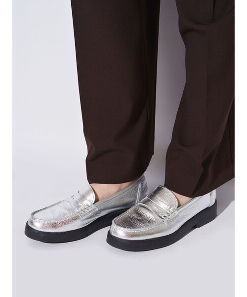 HARUTA（ハルタ）の「【HARUTA×ELENDEEK】ローファー（ローファー・レディース・オフホワイト/シルバー/ブラック・36/37/38）」の7枚目の写真