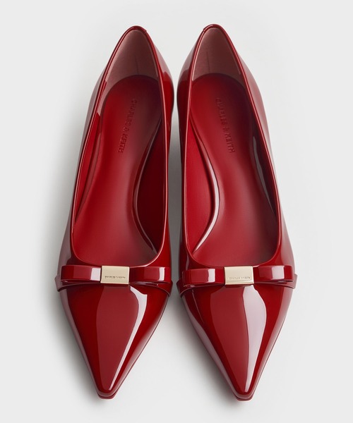 CHARLES & KEITH(チャールズ & キース)の「Dorian ドリアン パテントボウブロックヒールパンプス(パンプス・レディース・ブラウン系その他3/ダークブラウン/ブラック系その他6/レッド・24.5cm/23.5cm/25.5cm/25cm/23cm/22.5cm/22cm)」の8枚目の写真