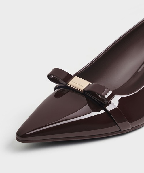 CHARLES & KEITH(チャールズ & キース)の「Dorian ドリアン パテントボウブロックヒールパンプス(パンプス・レディース・ブラウン系その他3/ダークブラウン/ブラック系その他6/レッド・24.5cm/23.5cm/25.5cm/25cm/23cm/22.5cm/22cm)」の11枚目の写真