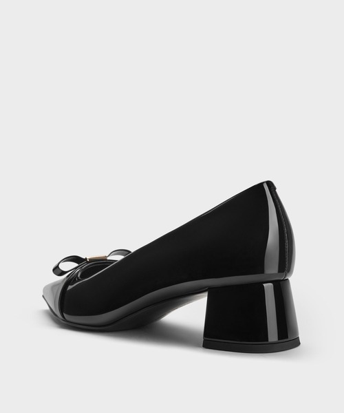 CHARLES & KEITH(チャールズ & キース)の「Dorian ドリアン パテントボウブロックヒールパンプス(パンプス・レディース・ブラウン系その他3/ダークブラウン/ブラック系その他6/レッド・24.5cm/23.5cm/25.5cm/25cm/23cm/22.5cm/22cm)」の19枚目の写真