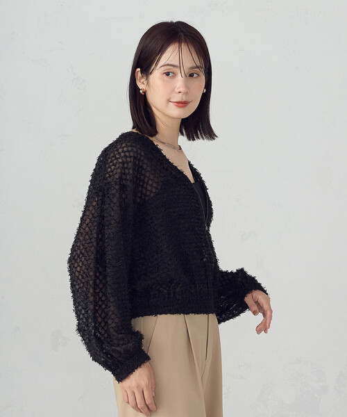 COMME CA ISM(コムサイズム)の「フリンジシアー ジップアップブルゾン(ブルゾン・レディース・ブラック・MEDIUM/LARGE)」の6枚目の写真