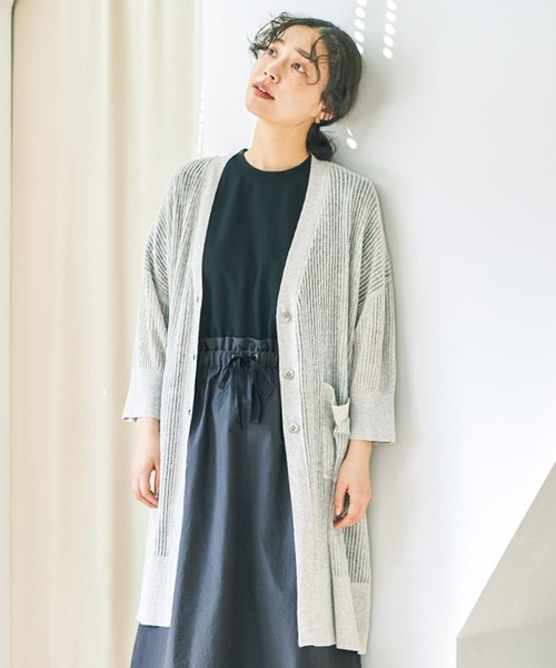 and myera(アンド マイラ)の「and myera 甘編みニットカーディガン(カーディガン/ボレロ・レディース・ライトグレー・L/M/LL)」の1枚目の写真