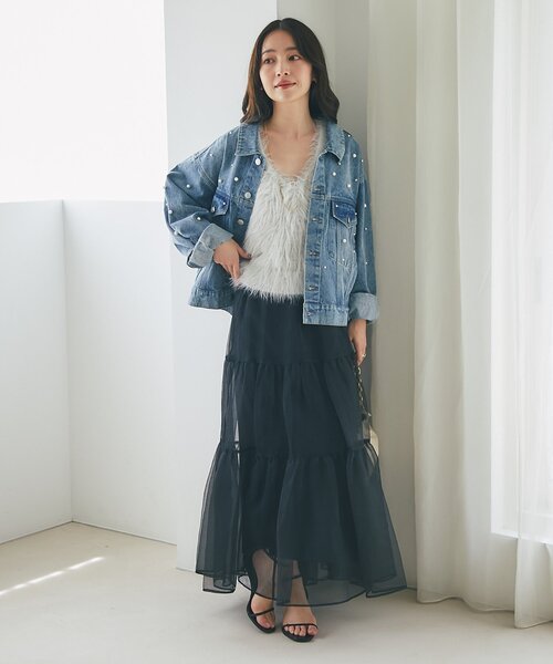 La boutique BonBon(ラブティックボンボン)の「【今すぐお届け!・miki監修】パール付デニムジャケット(デニムジャケット・レディース・ネイビー/サックスブルー・FREE)」の6枚目の写真