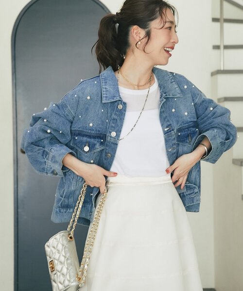 La boutique BonBon(ラブティックボンボン)の「【今すぐお届け!・miki監修】パール付デニムジャケット(デニムジャケット・レディース・ネイビー/サックスブルー・FREE)」の11枚目の写真