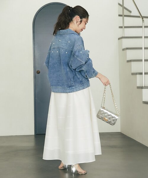 La boutique BonBon(ラブティックボンボン)の「【今すぐお届け!・miki監修】パール付デニムジャケット(デニムジャケット・レディース・ネイビー/サックスブルー・FREE)」の19枚目の写真