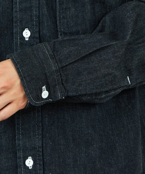 Lee（リー）の「Lee/リー　デニムワークシャツ【ライトオンスデニム素材】/デニムシャツ/ワークシャツ（シャツ/ブラウス・メンズ・インディゴブルー/ライトインディゴブルー・MEDIUM/LARGE/X-LARGE）」の10枚目の写真