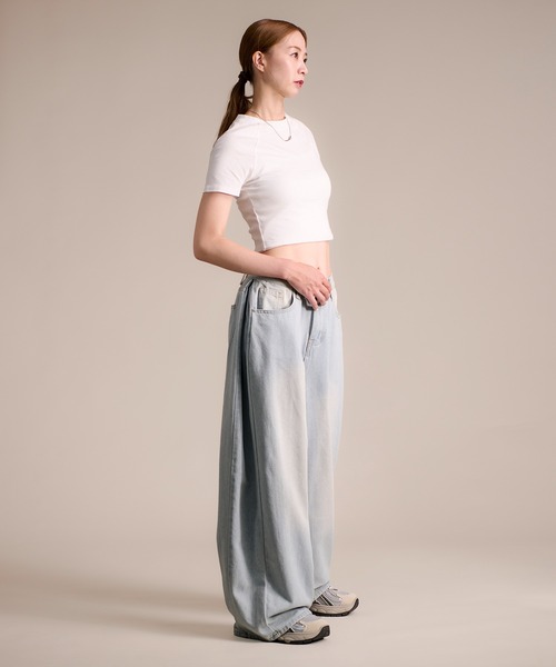 MAISON SELECT(メゾンセレクト)の「7A3 サイドタックワイドデニム SHORT DD5006(デニムパンツ・レディース・ライトブルー/ブラック/ブルー/ブルー系その他・M/L/XL/S)」の12枚目の写真