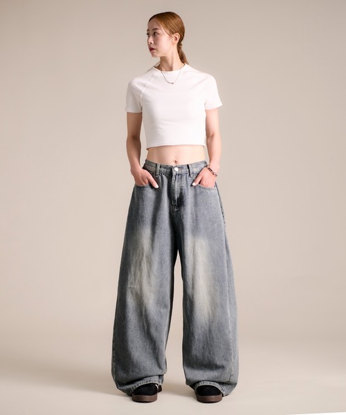 MAISON SELECT(メゾンセレクト)の「7A3 サイドタックワイドデニム SHORT DD5006(デニムパンツ・レディース・ライトブルー/ブラック/ブルー/ブルー系その他・M/L/XL/S)」の13枚目の写真
