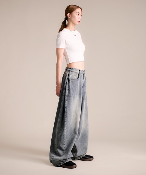MAISON SELECT(メゾンセレクト)の「7A3 サイドタックワイドデニム SHORT DD5006(デニムパンツ・レディース・ライトブルー/ブラック/ブルー/ブルー系その他・M/L/XL/S)」の15枚目の写真