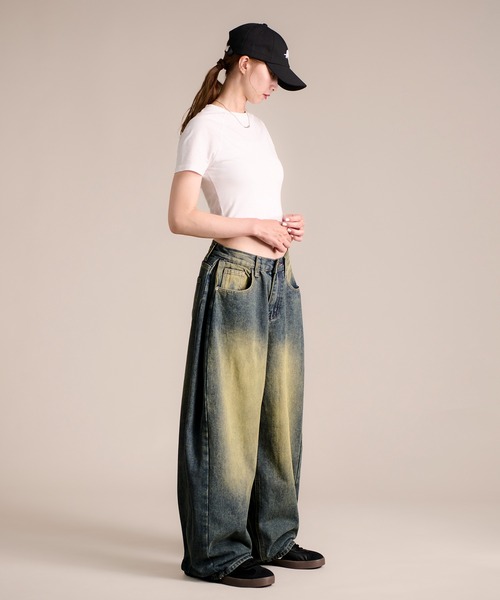MAISON SELECT(メゾンセレクト)の「7A3 サイドタックワイドデニム SHORT DD5006(デニムパンツ・レディース・ライトブルー/ブラック/ブルー/ブルー系その他・M/L/XL/S)」の21枚目の写真