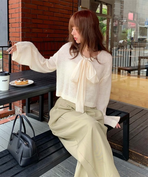 titivate(ティティベイト)の「前後2wayリボンデザインシアーローゲージニット(ニット/セーター・レディース・レッド/アイボリー/グレイッシュベージュ/ブラック・FREE)」の20枚目の写真