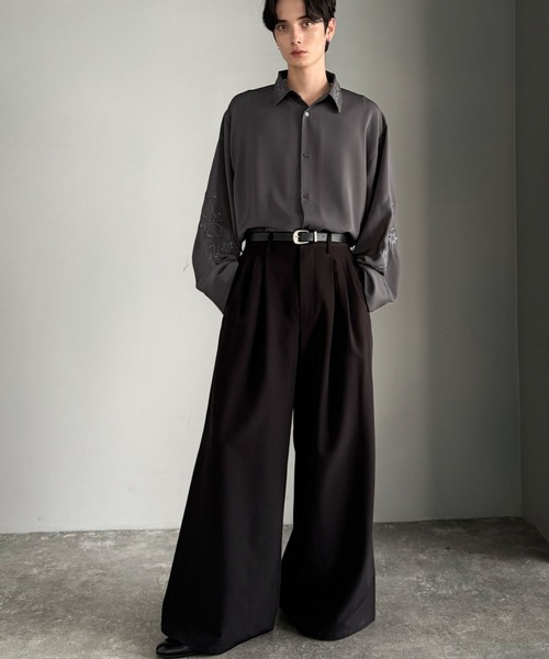 Classical Origin（クラシカルオリジン）の「「魅せる服。」刺繍使いルーズドレープシャツ（長袖）／Embroidery Loose Drape Shirt（シャツ/ブラウス・メンズ・チャコールグレー/ホワイト/ライトグレー・SMALL/MEDIUM/LARGE）」の16枚目の写真