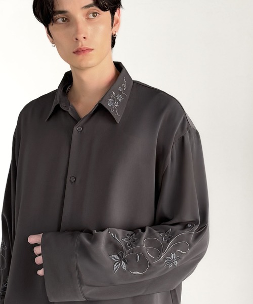 Classical Origin（クラシカルオリジン）の「「魅せる服。」刺繍使いルーズドレープシャツ（長袖）／Embroidery Loose Drape Shirt（シャツ/ブラウス・メンズ・チャコールグレー/ホワイト/ライトグレー・SMALL/MEDIUM/LARGE）」の12枚目の写真