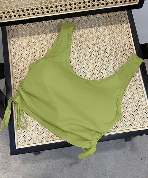 IRADOWL（アイラドール）の「パッド付サイドドロストショート丈タンクトップ（タンクトップ・レディース・ライトグリーン/ホワイト/ブラック/ライトブルー/グレー・FREE）」の4枚目の写真