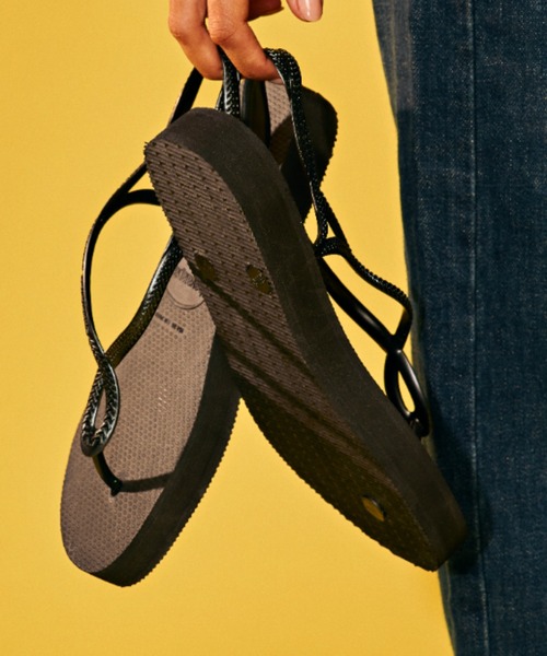 havaianas(ハワイアナス)の「havaianas (ハワイアナス) / Luna Flatform サンダル ラバービーチサンダル 厚底(サンダル・レディース・グレー/ブラック/ピンク系・22/23/24.5/25.5)」の2枚目の写真