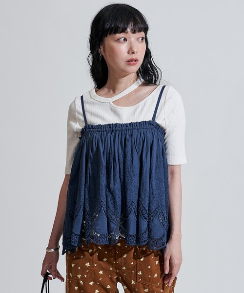 FREAK'S STORE(フリークスストア)の「インド レース 2way スカートトップス/レースキャミビスチェ(キャミソール・レディース・オフホワイト/ネイビー・フリ-)」の20枚目の写真