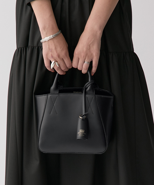 VERMEIL par iena（ヴェルメイユパーイエナ）の「Whitehouse Cox