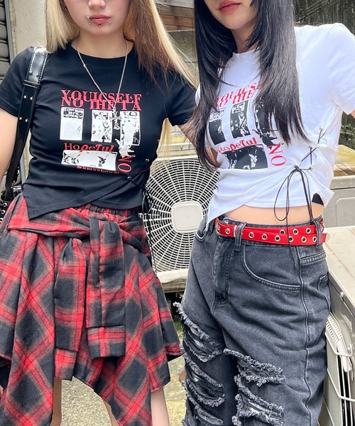 Figments(フィグメンツ)の「サイドレースアップパンクT(Tシャツ/カットソー・レディース・ブラック/ホワイト・FREE)」の12枚目の写真
