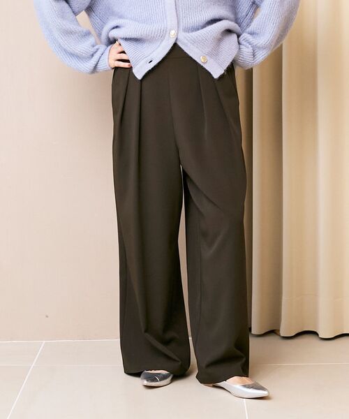 le.coeur blanc（ルクールブラン）の「《手洗い可能》フルダルダブルタックワイドパンツ（その他パンツ・レディース・キャメル/グレイッシュベージュ/ブラウン・38）」の19枚目の写真