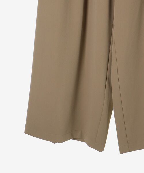 le.coeur blanc（ルクールブラン）の「《手洗い可能》フルダルダブルタックワイドパンツ（その他パンツ・レディース・キャメル/グレイッシュベージュ/ブラウン・38）」の8枚目の写真