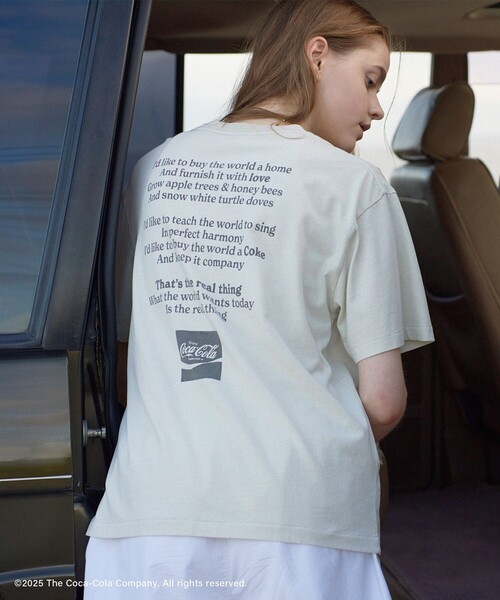 SALON adam et rope'（サロン アダム エ ロペ）の「Coca-Cola ビンテージライクTシャツ（Tシャツ/カットソー・レディース・ベージュ/ライトグレー/ベージュ系その他/グレー・FREE）」の6枚目の写真